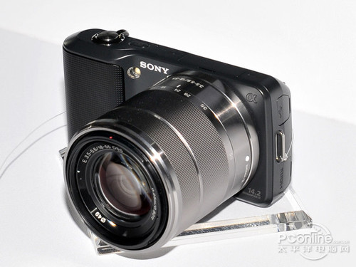 索尼 NEX-5C(配18-55mm镜头)