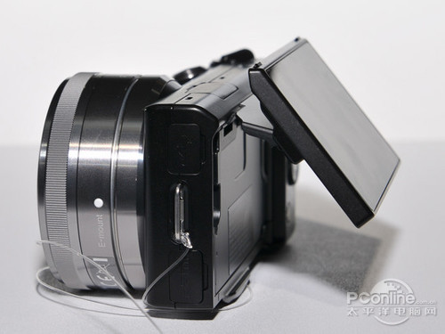 索尼 NEX-5C(配18-55mm镜头)
