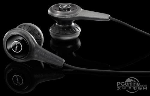 AKG K311