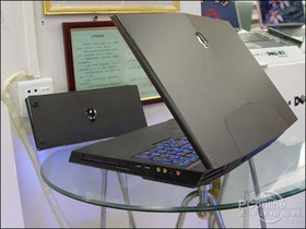 Alienware M17x(ALW17D-2828)