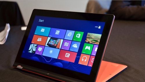 ces2013 联想展出多款搭载windows 8产品