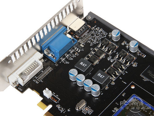 uGTX650/HD7750