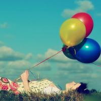 唯美的情侣qq头像_那些承载着希望的彩色气球