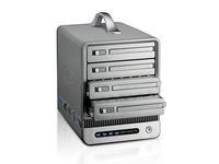 USB3.0+4硬盘位 铁威马F4-830报1999元