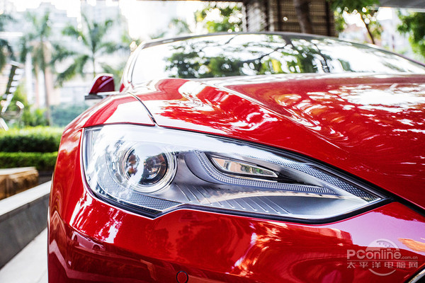 ˹ Model S P85D ԇ{
