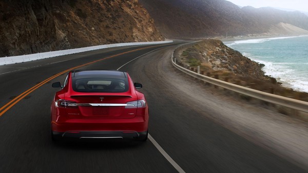 ˹ P85D Model S