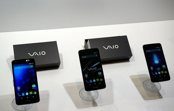 VAIO在今年3月份发布的手机