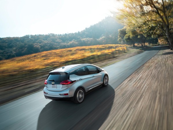 chevy-bolt
