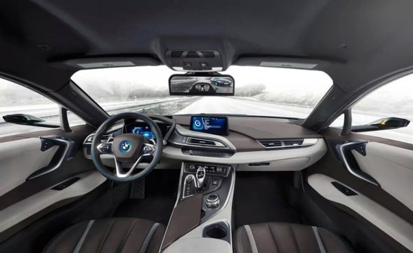 5_bmw-i8-mirrorless-2-102