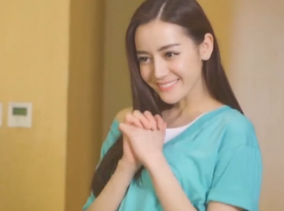 现在预告花絮已经放出由迪丽热巴主演撒娇卖萌长腿热舞女王