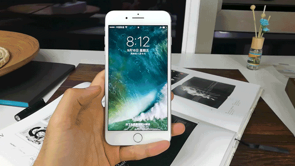 正在阅读:苹果iphone 7 plus详细评测:飙硬件也不甘示弱