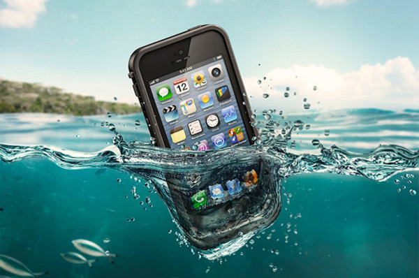 手机进水