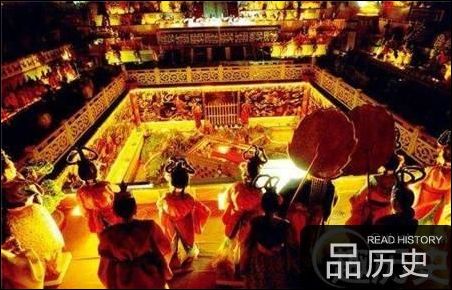 网络配图 关于秦始皇陵地宫的记载,很多人都听说过,地宫是由水银做成