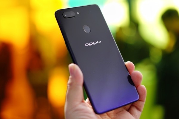 新爆款 oppo r15还没发布已获得5300万的预约量