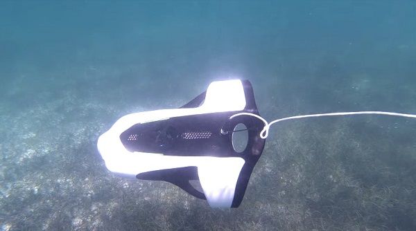 youcan robot为新款水下4k跟拍无人机发起众筹