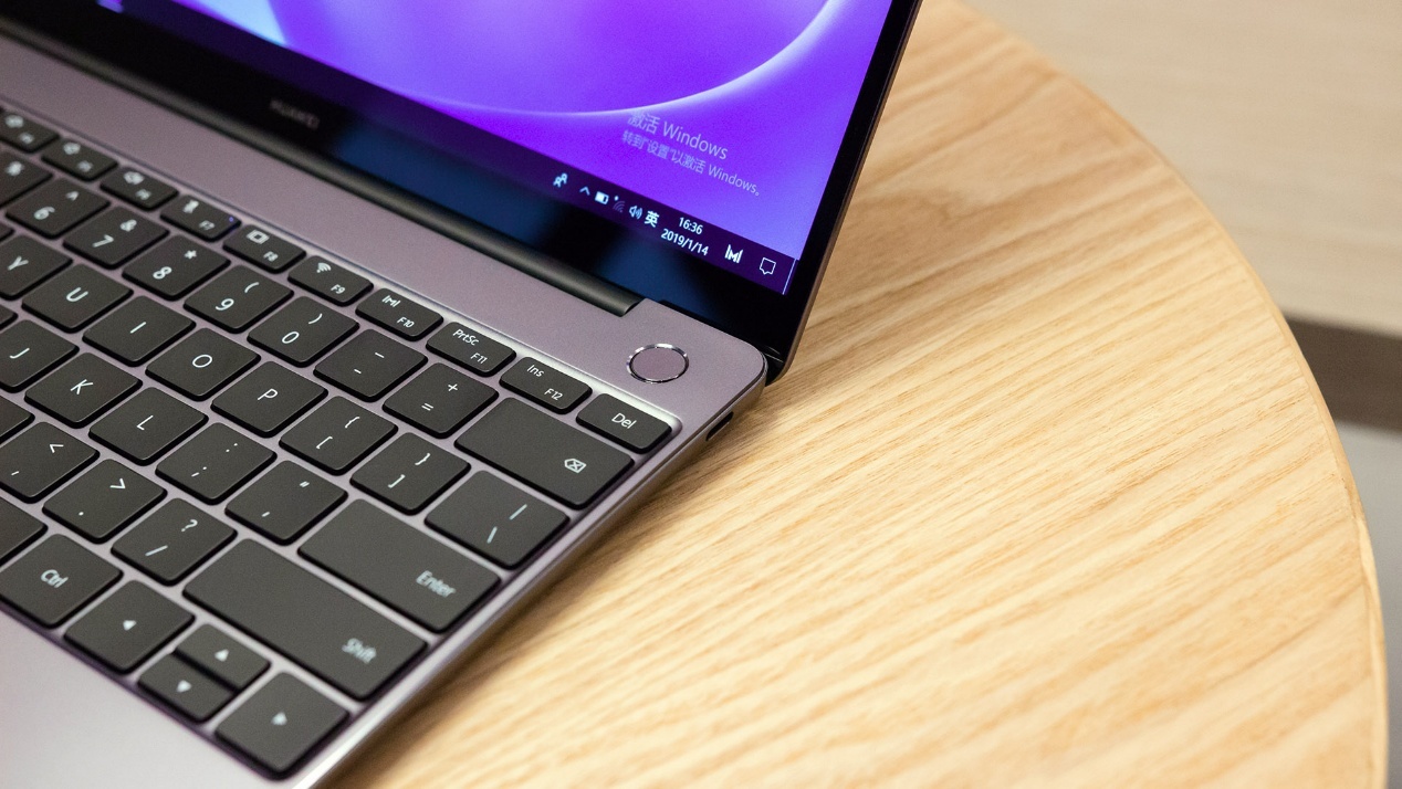 华为mate13,华为matebook 13 春节把"ai"带回家,华为matebook 13笔记本让幸福快速升温!