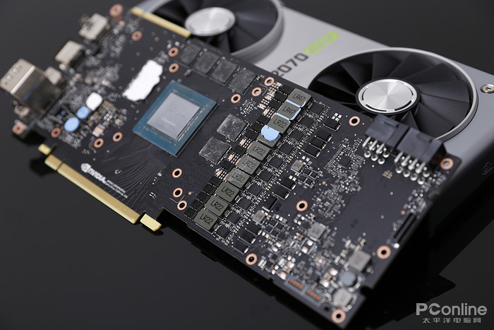 2080公版保持一样,其实看到这里各位看官都能发现,rtx 2070 super公版