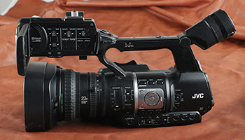 专业级高清摄录一体机 JVC HM600评测