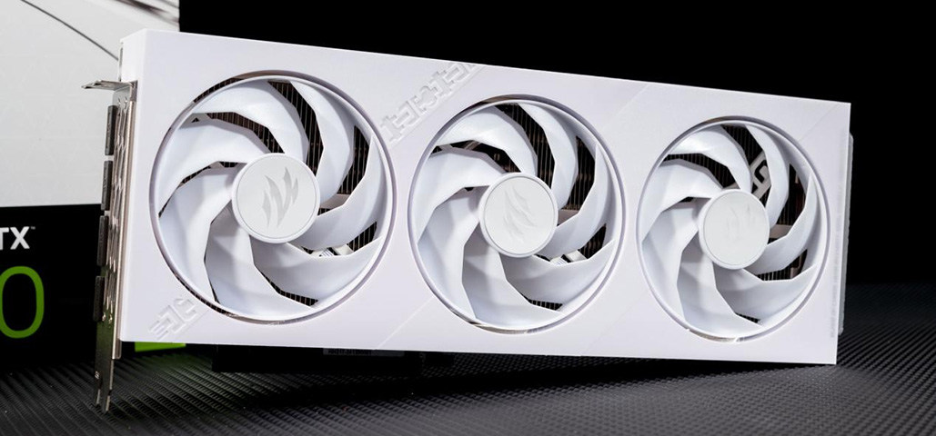 ڰ˫УDLSS4ըѣӰ GeForce RTX 5080ʥOC