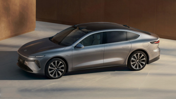 NIO ET7