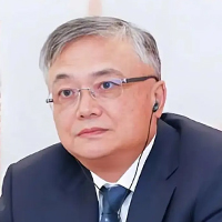 李平