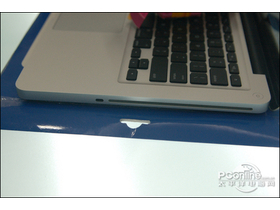 ƻ MacBook MA700ZP/A ͼƬ