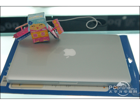 ƻ MacBook MA700ZP/A ͼƬ