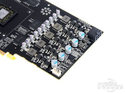 镭风HD6770毒蜥版显卡