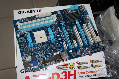 旗舰apu的绝配 技嘉a75-d3h现售849元