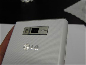 LG VeniceOptimus L7