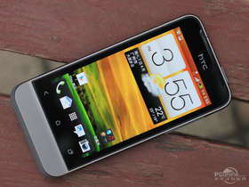 HTC One V