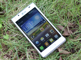 LG Optimus L7