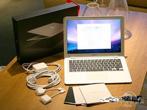 ƻMacBook Air(MD711CH/B)ͼ