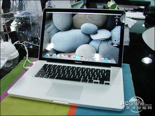 苹果MacBook Air(MD231CH/A)