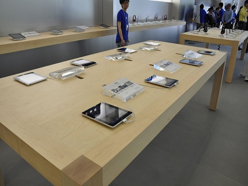 全面迎接新品 苹果扩大零售店ipad展示区