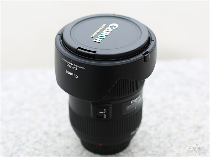 24-70mm f/2.8L II USMͼ