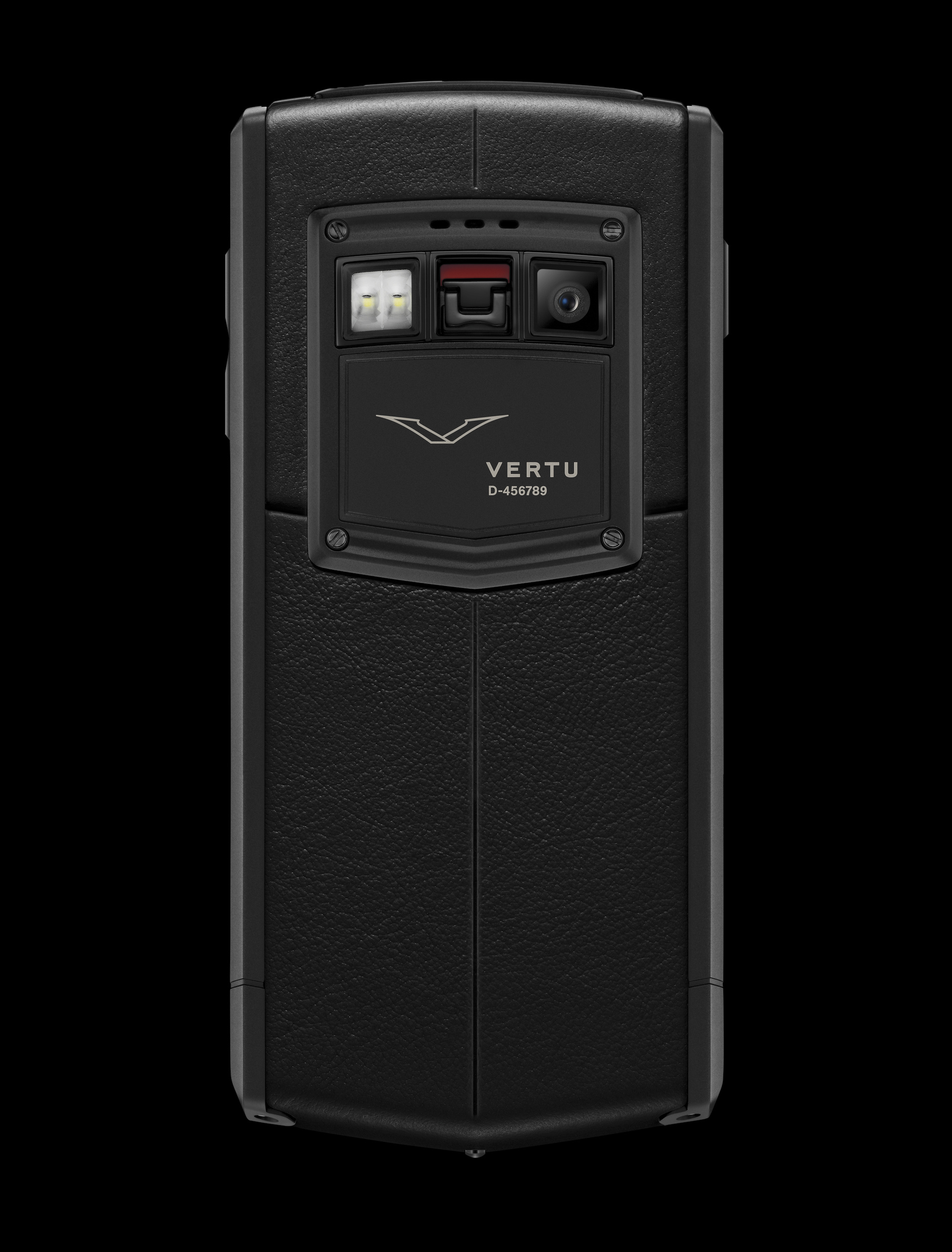 買手機還送助理?vertu ti安卓手機介紹