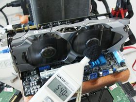 ӰGTX760ǺڽӰGTX760