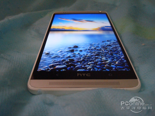 HTC One max移动版HTC-One-max屏幕