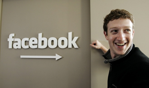 扎克伯格抛售Facebook股