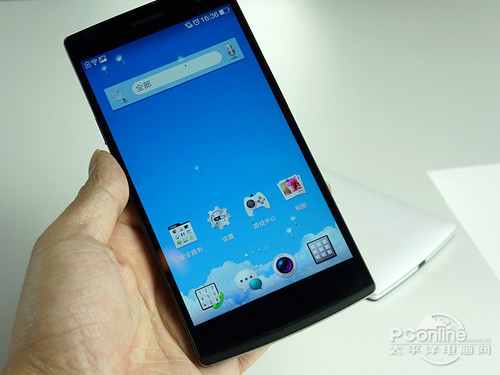 OPPO Find7联通4G标准版屏幕