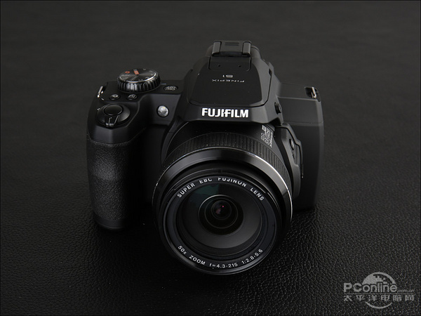 50倍光学变焦 旗舰长焦相机富士s1评测