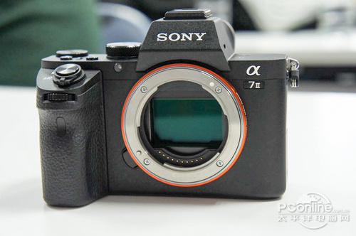 索尼A7 II套机(配35mm定焦镜头)索尼A7 II