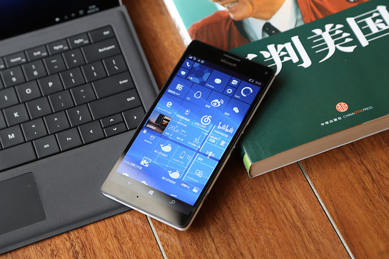 ΢Lumia 950XLͼ