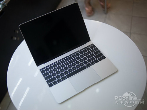 Macbook屏幕尺寸是多少 Macbook屏幕分辨率是多少 太平洋it百科