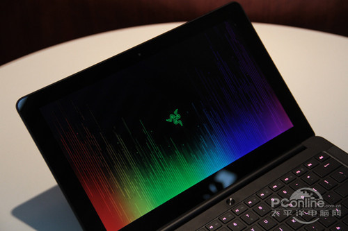 雷蛇Razer Blade Stealth(i7/256GB/2K屏)