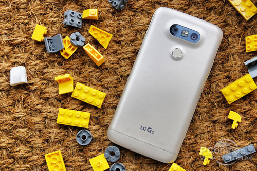 LG G5LG G5