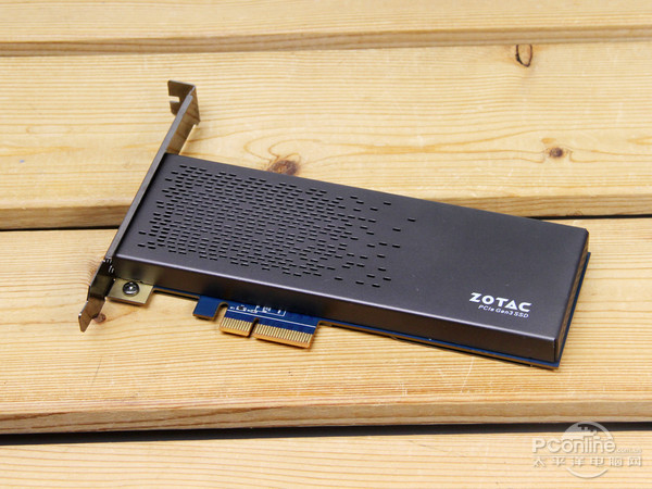 ̩PCI-E SSD