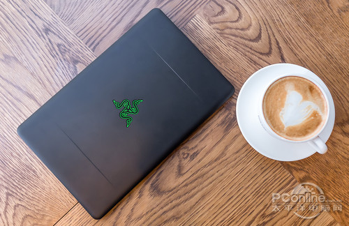 雷蛇Razer Blade Stealth(i5/256GB/2K屏)