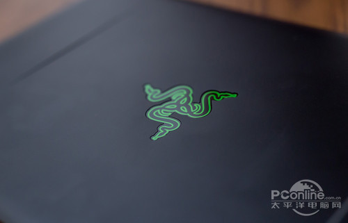 雷蛇Razer Blade Stealth旗舰版